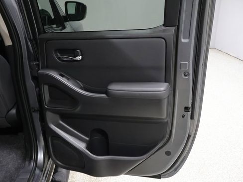 Used 2022 Nissan Frontier S w/ Technology Package image 21