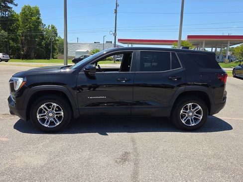 Certified 2026 GMC Terrain Elevation FWD image 2