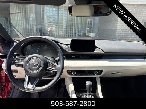 Used 2018 MAZDA MAZDA6 Signature FWD image 11