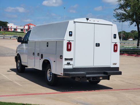 New 2025 Chevrolet Express 3500 w/ Power Convenience Package image 3