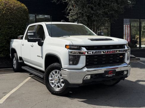 Used 2023 Chevrolet Silverado 2500 LT w/ Convenience Package image 7
