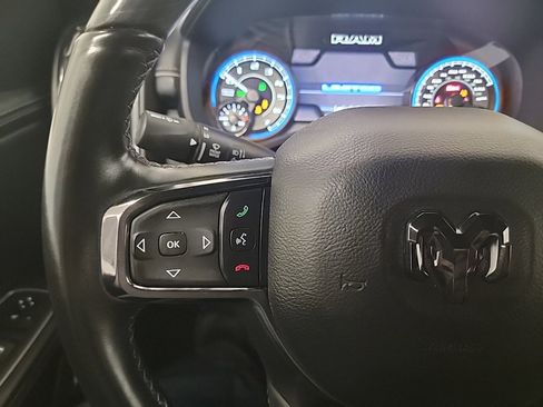 Used 2022 RAM 1500 Limited image 15