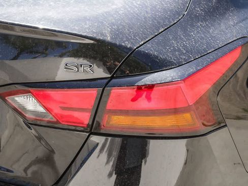 Used 2019 Nissan Altima 2.5 SR image 10