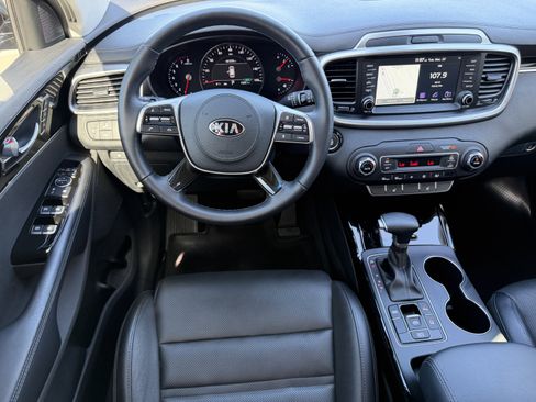 Certified 2020 Kia Sorento SX image 15