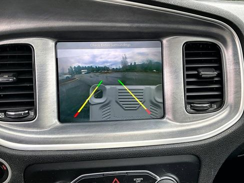 Used 2017 Dodge Charger R/T image 15