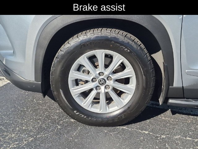 Certified 2025 Toyota Grand Highlander AWD Hybrid image 10