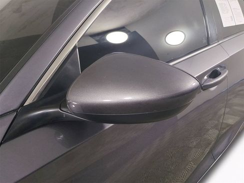 Used 2021 Honda Accord LX image 12