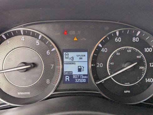 Used 2019 Nissan Armada SL w/ Premium Package image 31