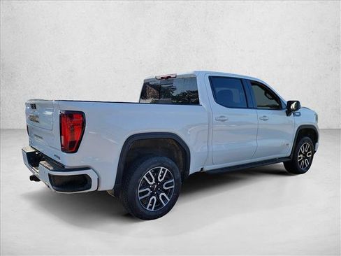 Used 2025 GMC Sierra 1500 AT4 w/ AT4 Premium Package AWD/4WD image 5