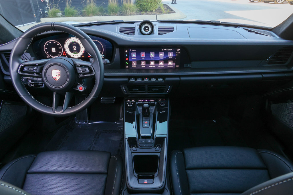 Certified 2026 Porsche 911 Carrera GTS RWD image 43