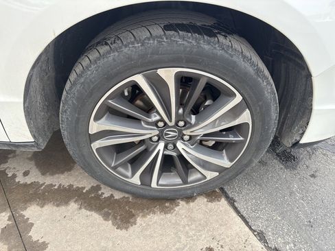 Used 2020 Acura MDX SH-AWD w/ Technology Package image 12