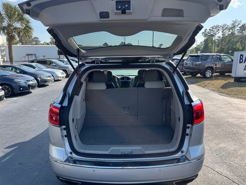 Used 2014 Buick Enclave Leather image 24