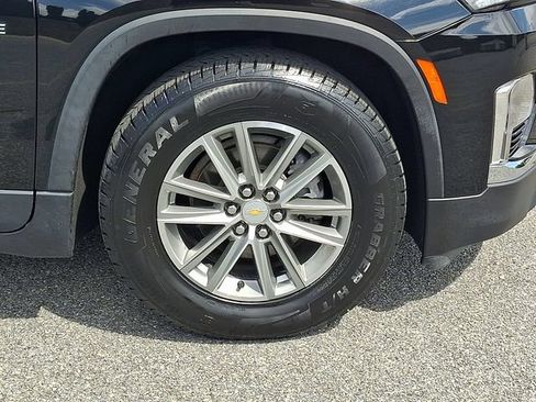 Used 2023 Chevrolet Traverse LT AWD/4WD image 8