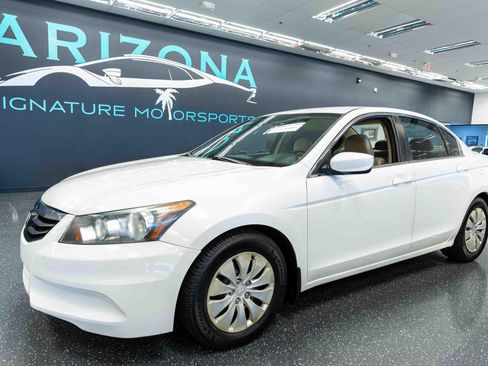 Used 2012 Honda Accord LX image 1