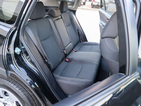 Certified 2025 Toyota RAV4 LE image 30