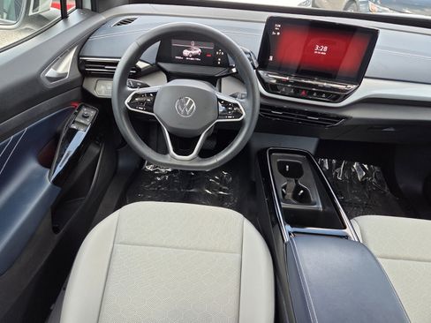 Used 2024 Volkswagen ID.4 S RWD image 9