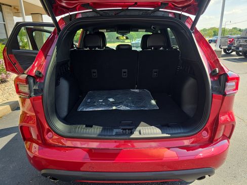 Used 2024 Ford Escape ST-Line w/ Tech Pack #1 AWD/4WD image 19