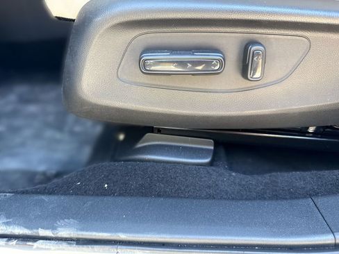 New 2026 Honda HR-V EX-L image 14