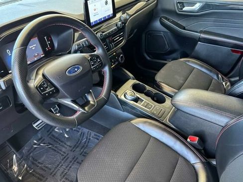 Used 2024 Ford Escape ST-Line FWD image 10