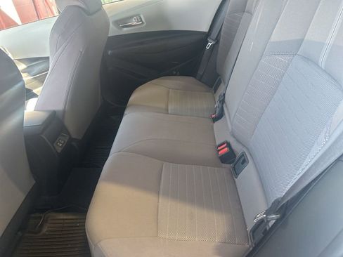 Used 2023 Toyota Corolla SE image 4