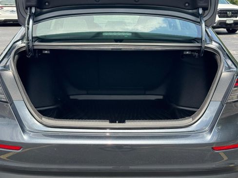 Certified 2026 Honda Accord SE image 5