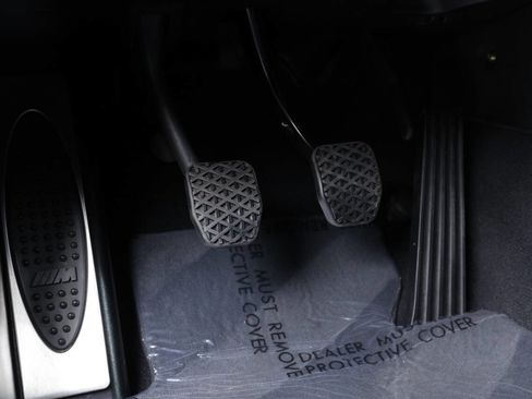 Used 2002 BMW M5 image 83