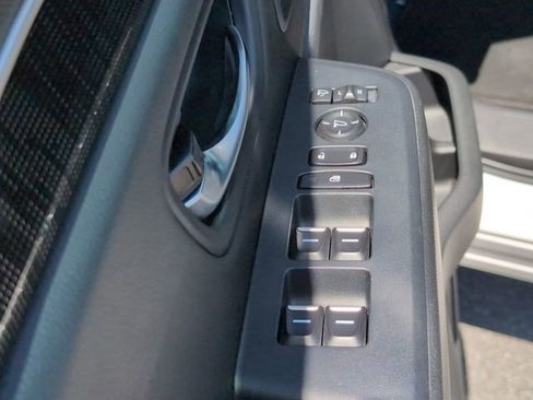 Used 2023 Honda Pilot Elite image 16