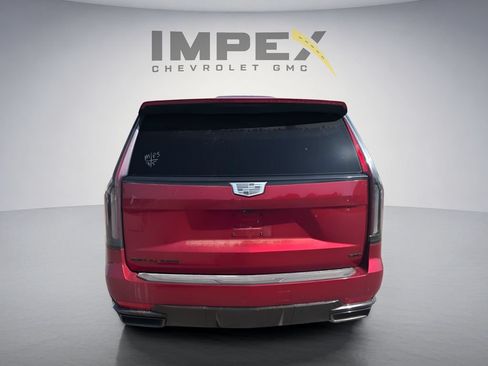 Used 2023 Cadillac Escalade ESV Sport w/ LPO, ONYX Package AWD/4WD image 4