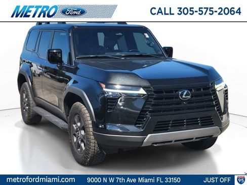 Used 2024 Lexus GX 550 image 1