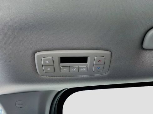 New 2026 Kia Carnival FWD image 26