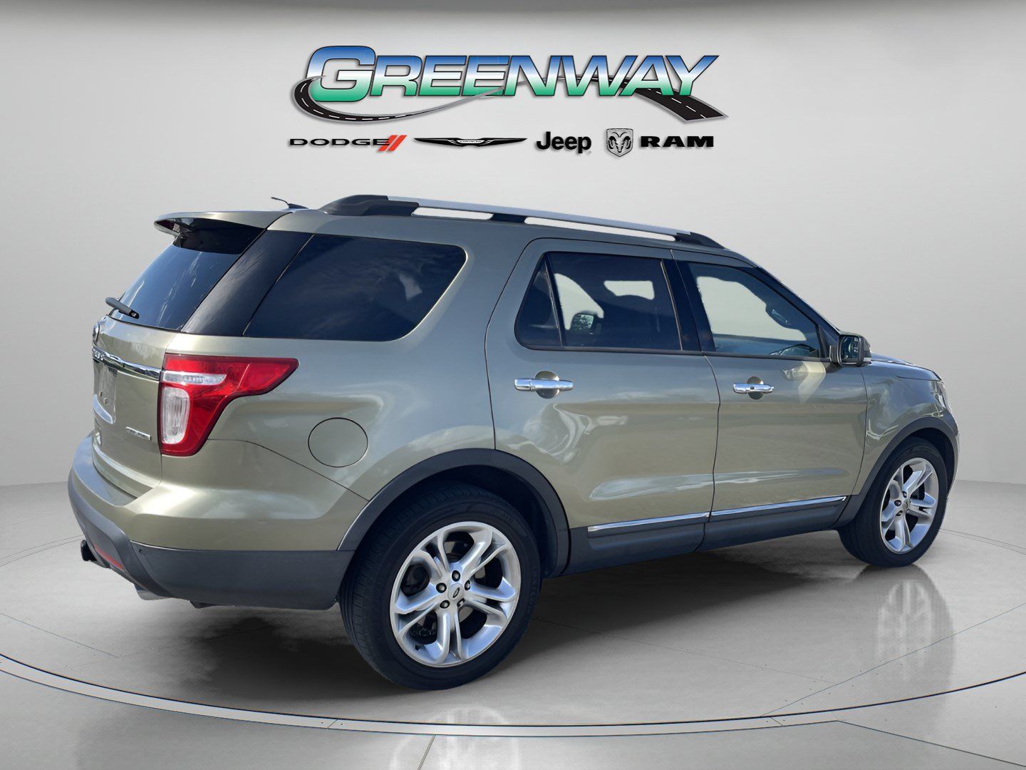 Used 2013 Ford Explorer Limited FWD image 4