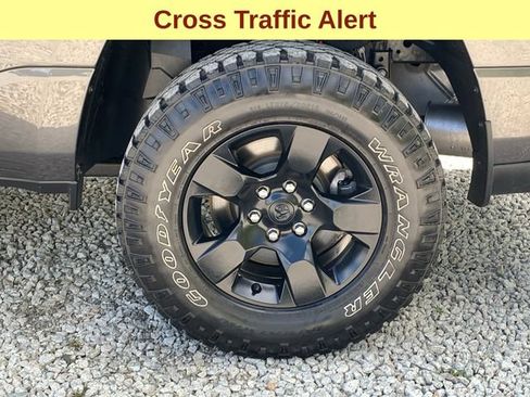 Used 2025 RAM 1500 Warlock AWD/4WD image 9