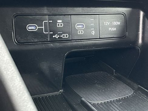 Used 2025 Hyundai Tucson SEL FWD image 19