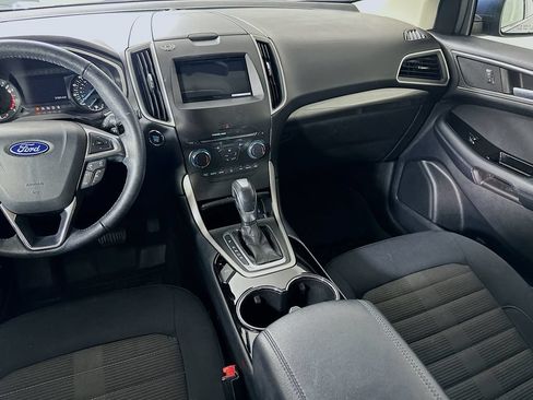 Used 2018 Ford Edge SEL FWD image 19