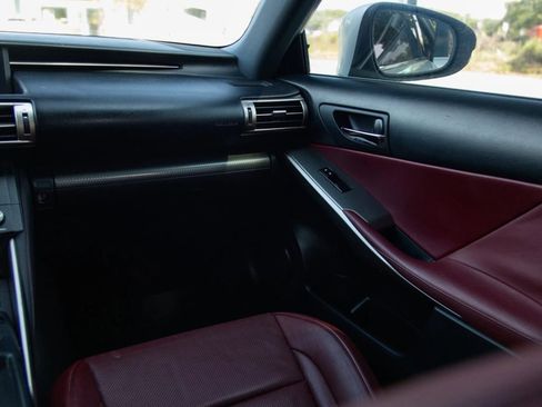 Used 2016 Lexus IS 200t w/ F Sport Package RWD image 36