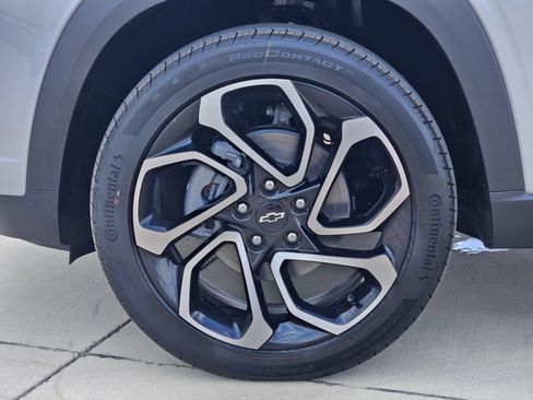 New 2026 Chevrolet Trax RS w/ Driver Confidence Package FWD image 12