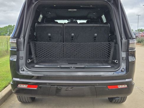 New 2026 Jeep Grand Wagoneer Summit AWD/4WD image 7