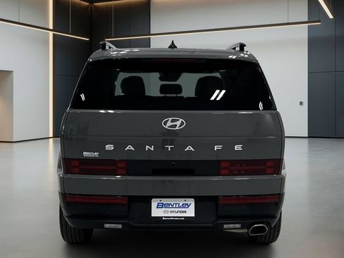 Used 2024 Hyundai Santa Fe SEL FWD image 6