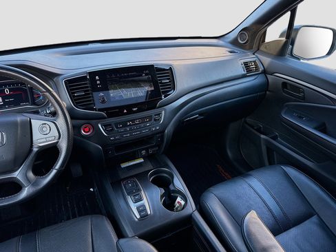 Used 2022 Honda Pilot TrailSport image 21