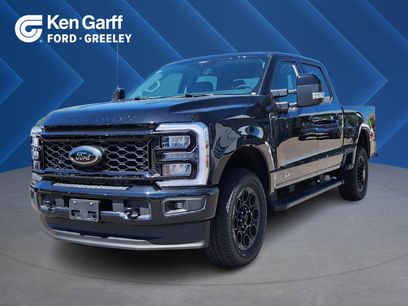New 2025 Ford F250 Lariat w/ Black Appearance Package