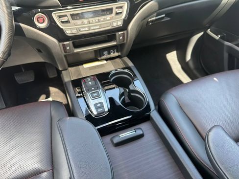 Certified 2023 Honda Ridgeline Black Edition image 16