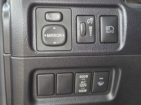 Used 2024 Toyota 4Runner TRD Off-Road image 33