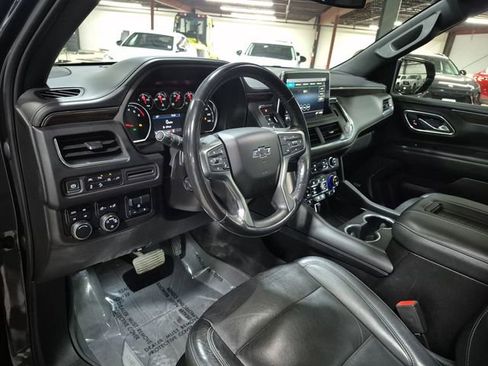 Certified 2021 Chevrolet Tahoe Z71 w/ Z71 Signature Package AWD/4WD image 11