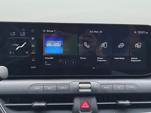 Certified 2025 Kia K4 EX image 19