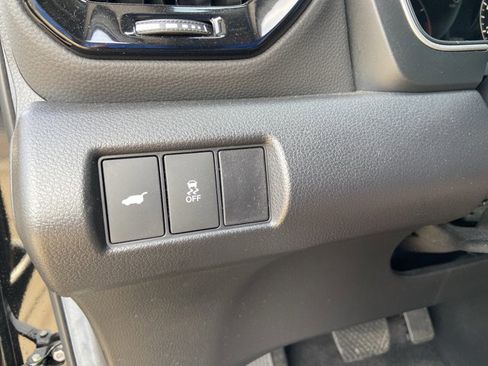 Used 2024 Honda Pilot Touring image 45