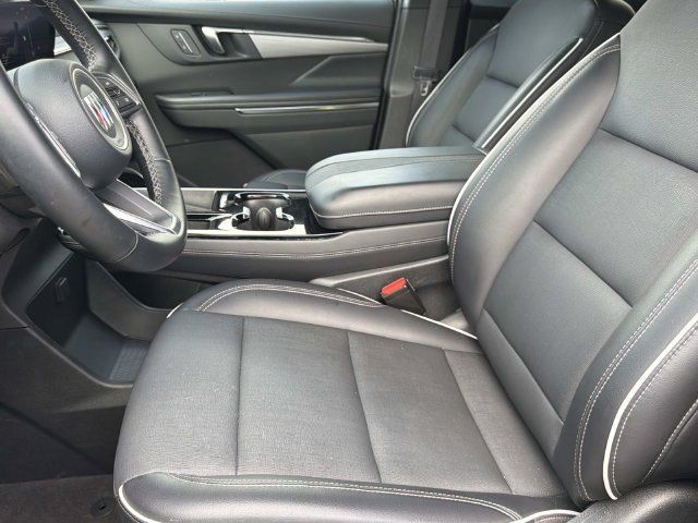 Used 2025 Buick Enclave Preferred FWD image 16