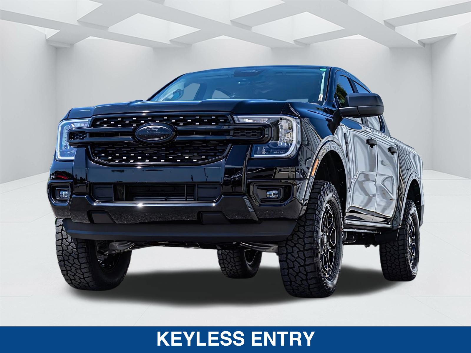 New 2026 Ford Ranger XLT w/ Black Appearance Package RWD image 9