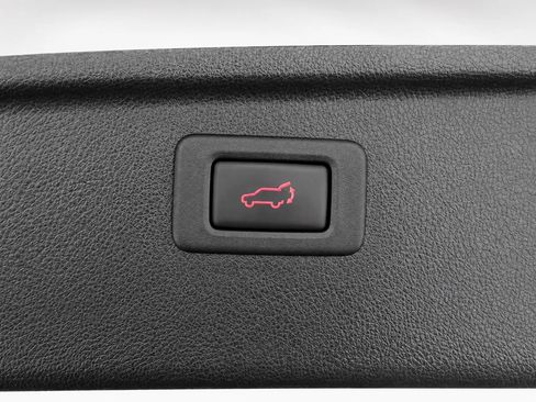 Used 2018 Subaru Outback 3.6R Limited w/ Popular Package #2 AWD/4WD image 19