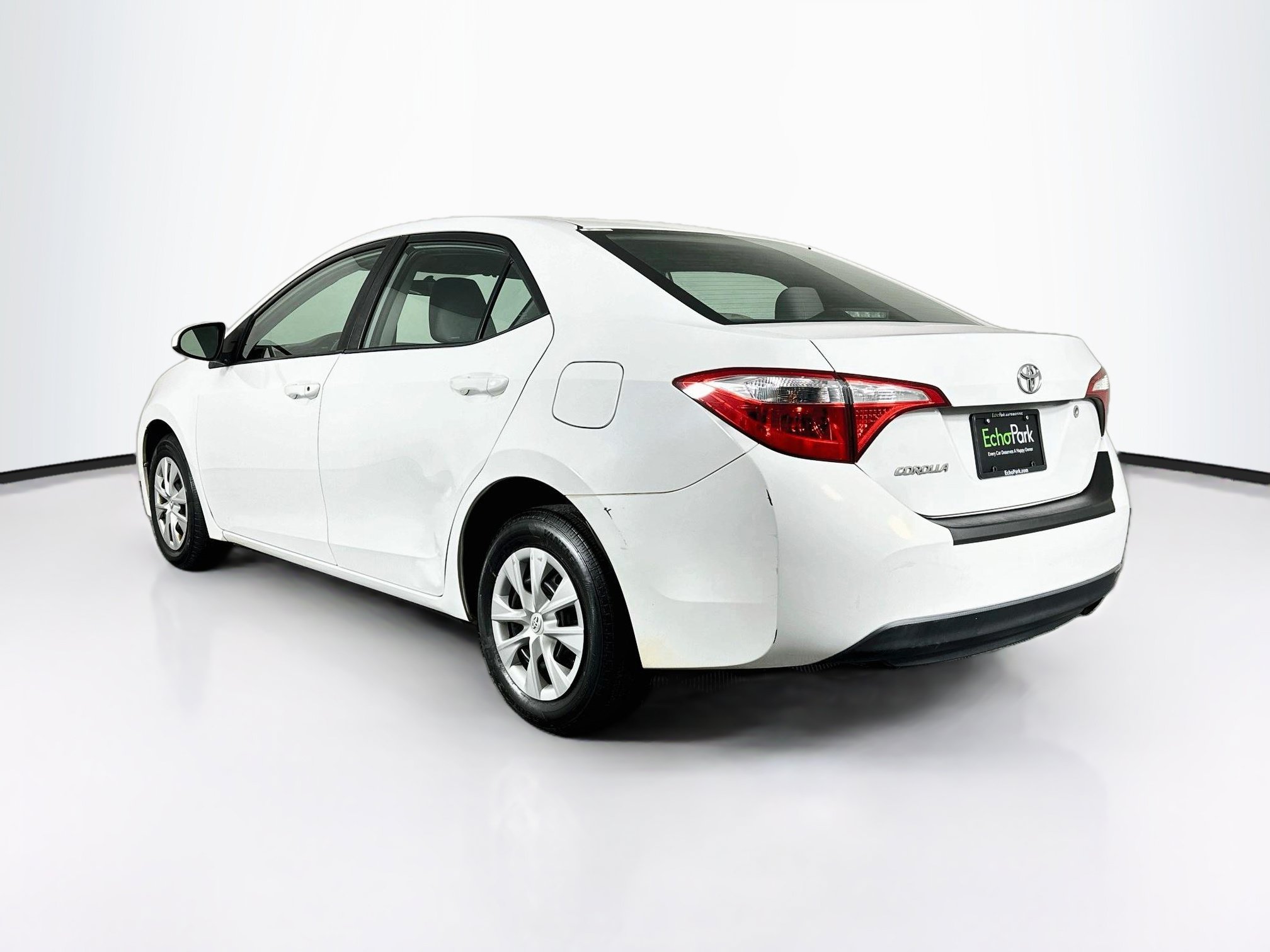 Used 2014 Toyota Corolla L FWD image 5