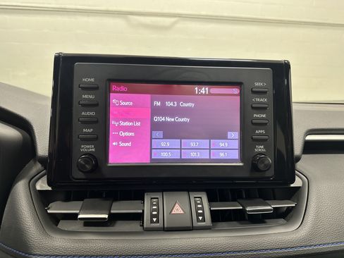 Used 2021 Toyota RAV4 XSE AWD/4WD image 27